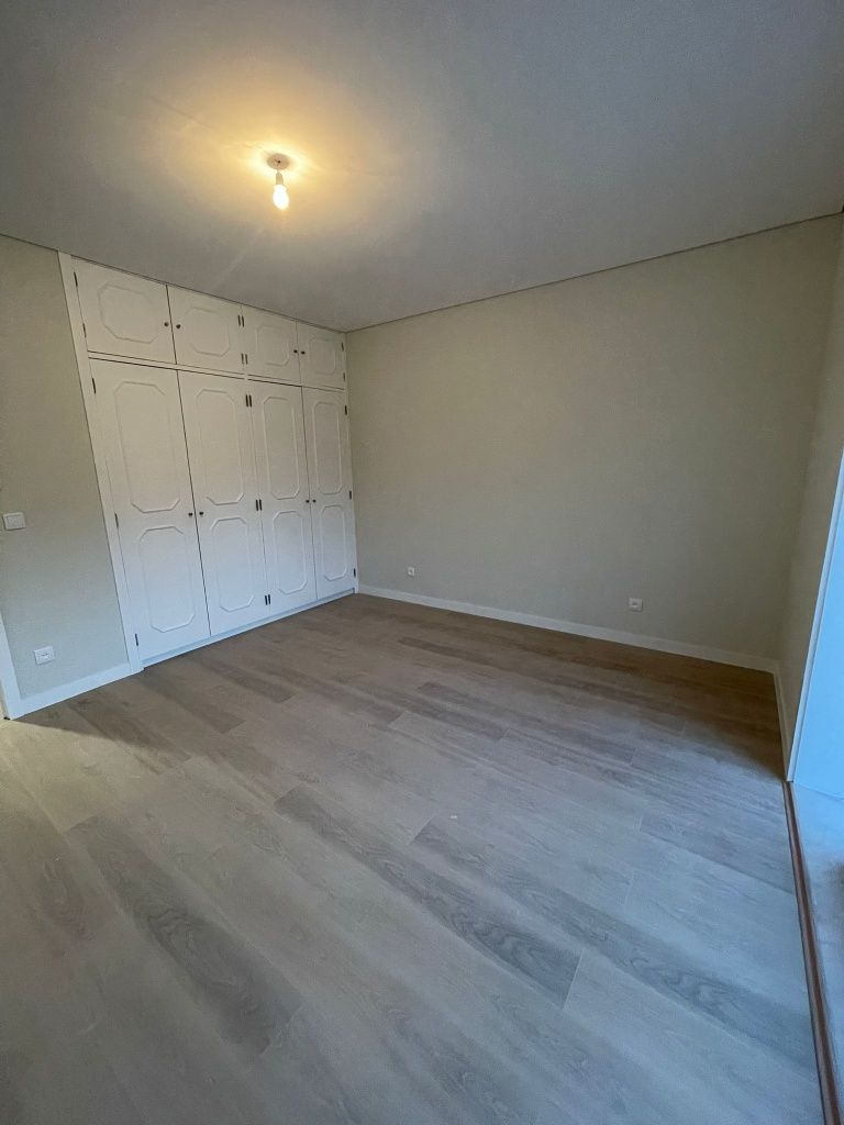 Apartamento T1 com garagem box