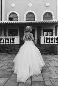 Продам свое свадебное платье Rara Avis XS-S