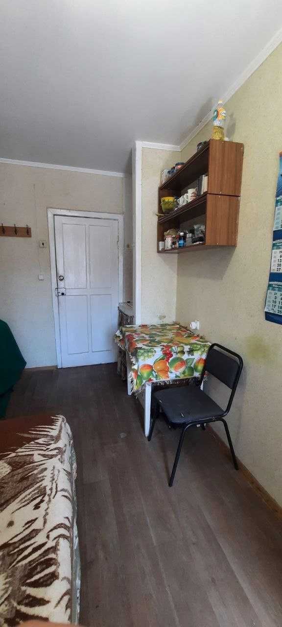 Продам комнату в чистой коммуне