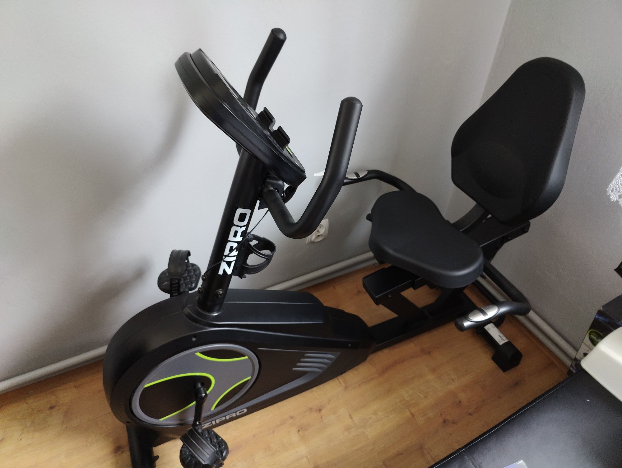 Rower treningowy elektromagnetyczny poziomy Zipro Glow