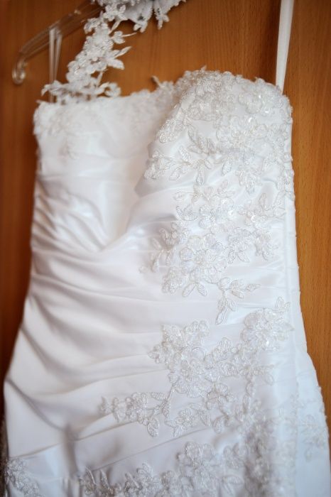 Suknia ślubna 34/36 biała, wz ok. 173 cm, Rzeszów