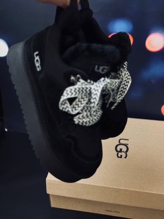Ugg lowmel black замшевые черные угг лоумель на овчине