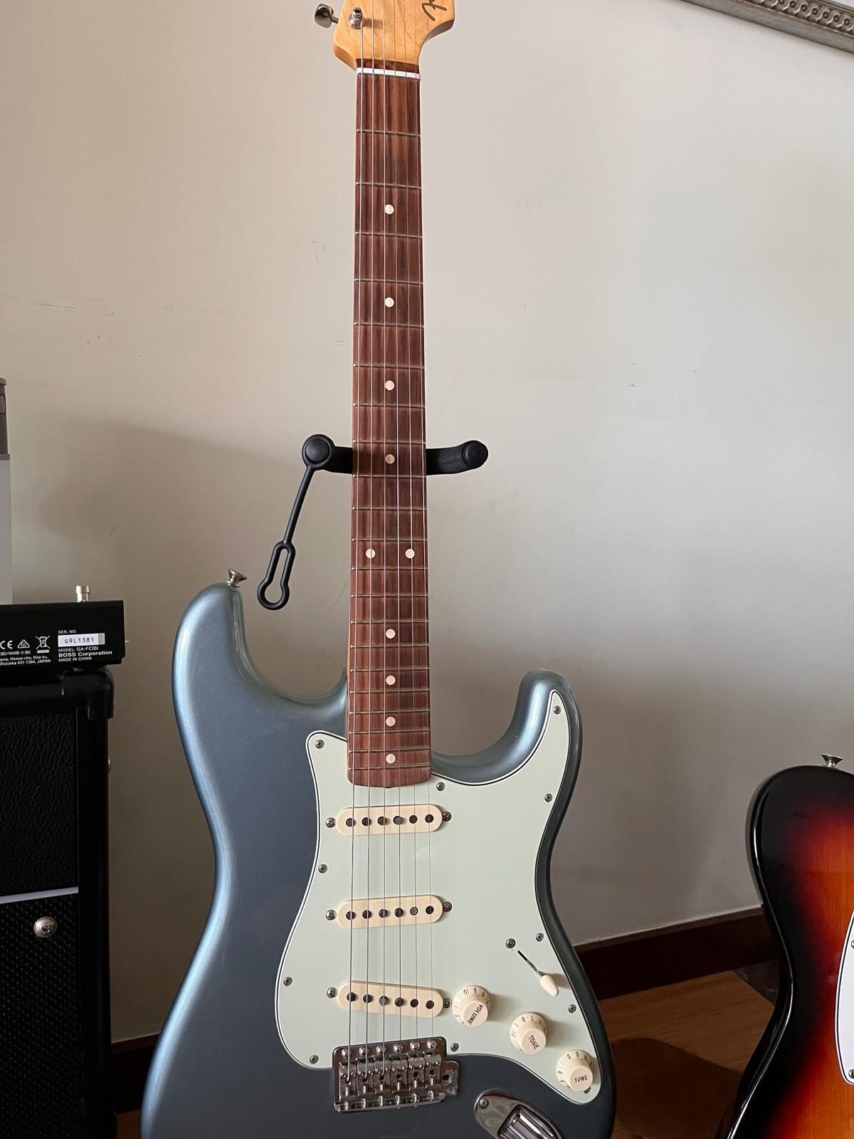 Fender Stratocaster Vintera IBM