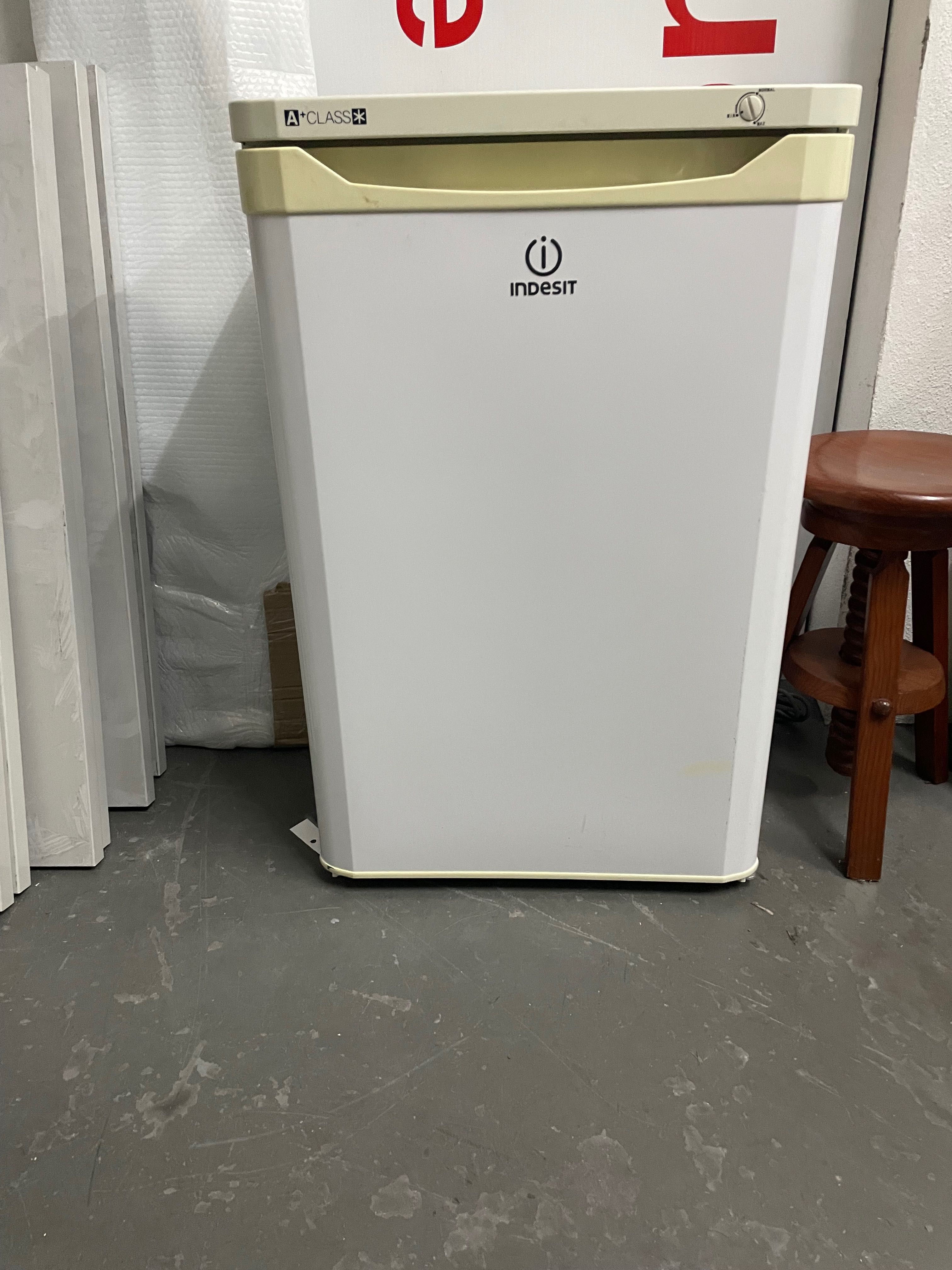 Arca vertical ariston