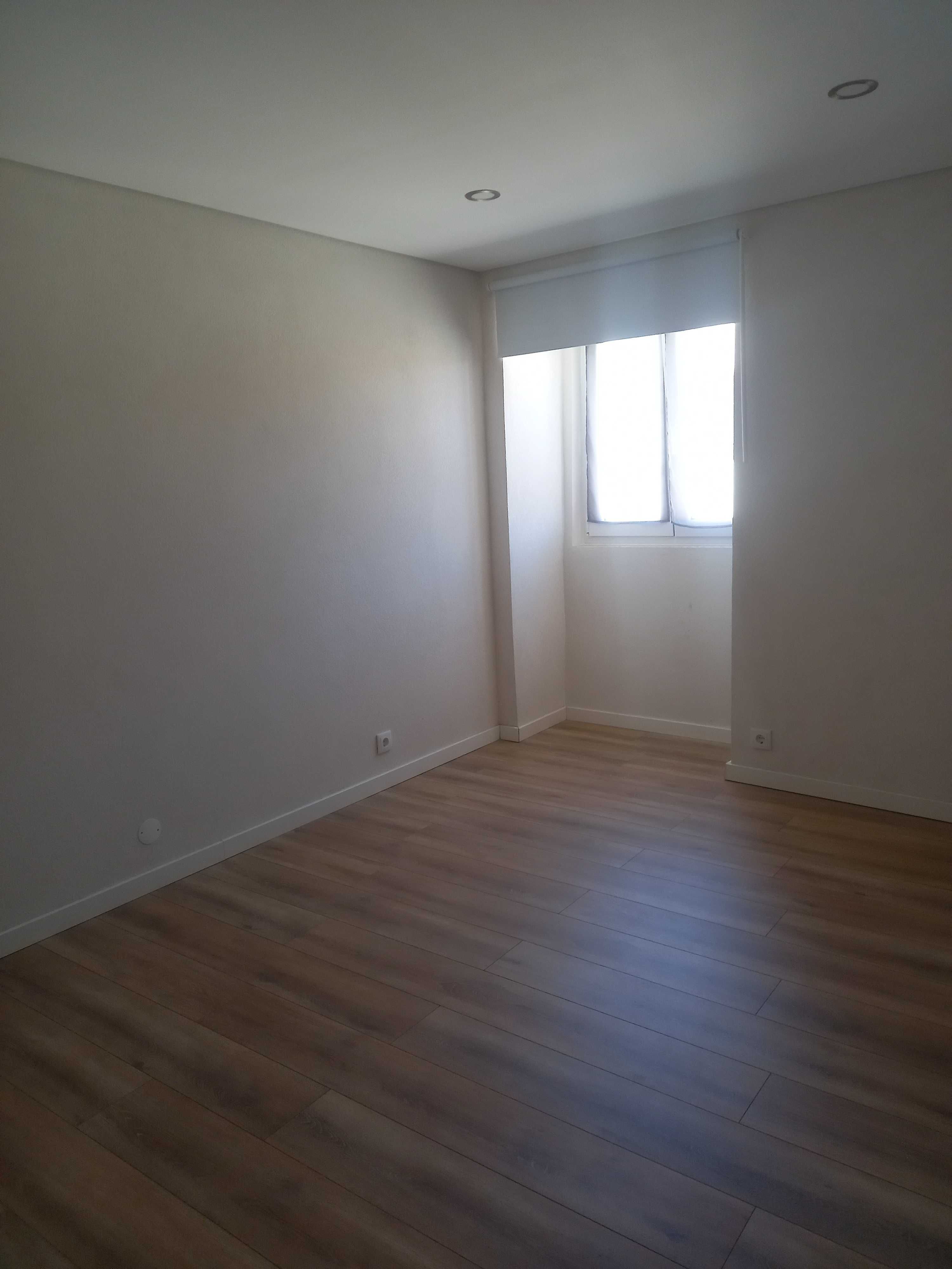 Moradia V3 com terreno, em Lamego
