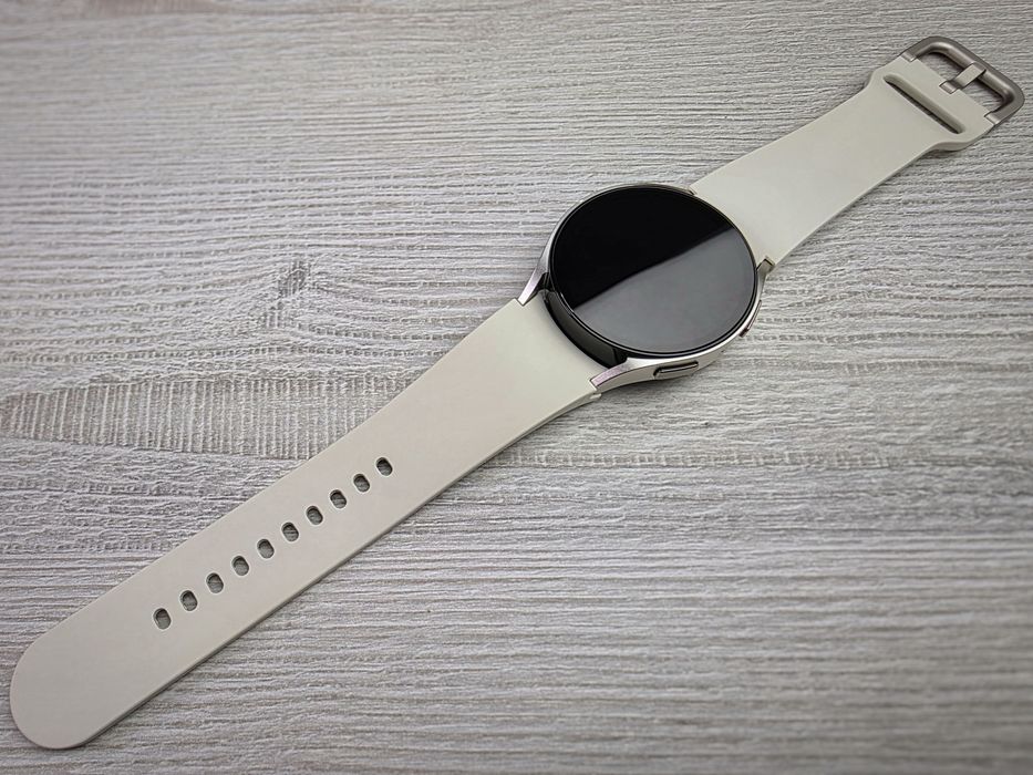 Смарт-годинник Samsung Galaxy Watch6 40mm Gold (SM-R930) • НОВИЙ!