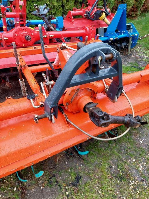Glebogryzarka Kubota 145cm Szybkozłącze Wałek Oryginał do C330 C360