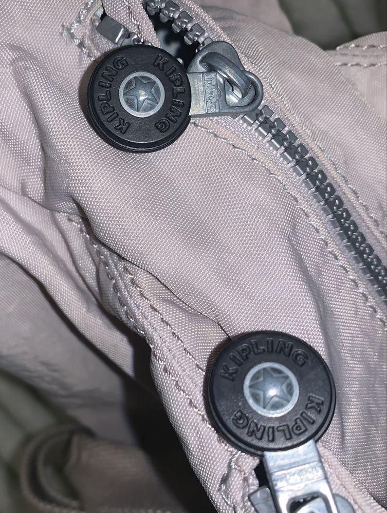 Сумка  Kipling   В ідеальному стані
