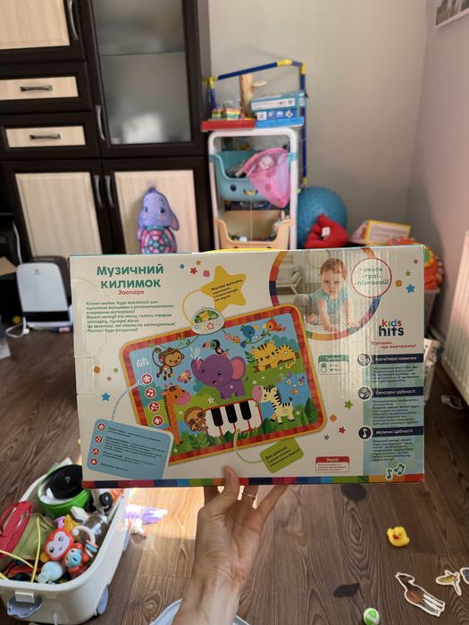 Новий музикальний коврик kids hits новый развивашка зоопарк музыкальны