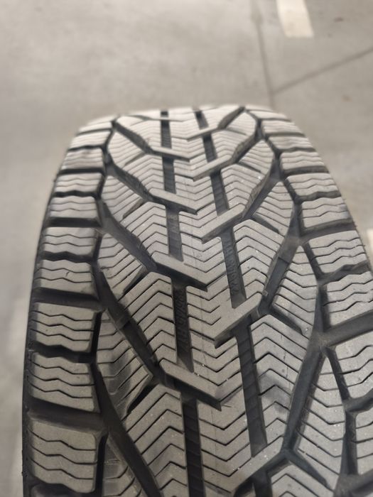 Felgi BMW styling 394 5x120 z oponami 225/45R17