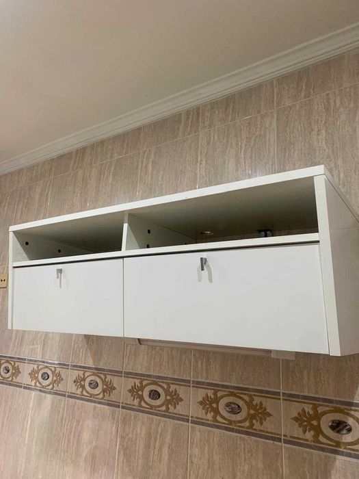 Armário de Parede Branco - Moderno e Funcional