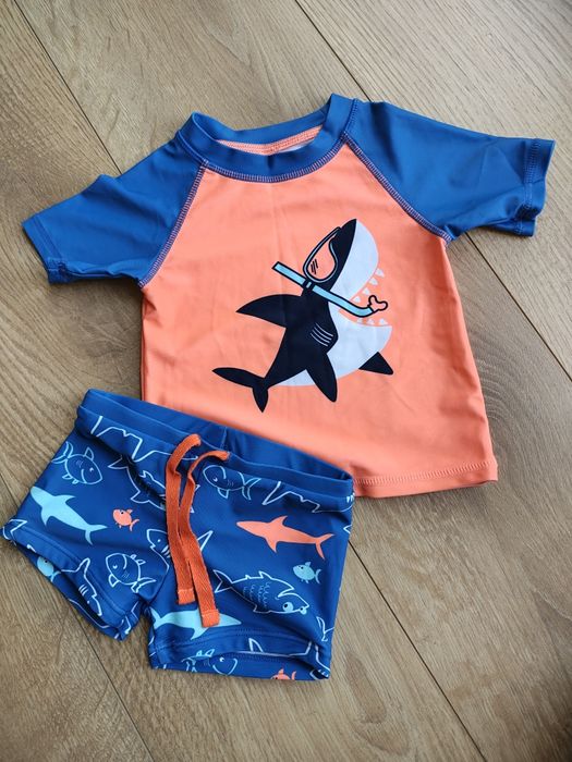 Strój kąpielowy UV rozmiar 68/74