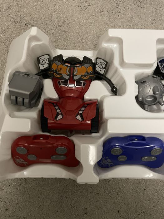 Роботи YCQO Robo Kombat Mega