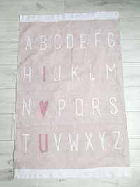 Piękny dywan pokój dziecięcy 90 x 130 H&M  Alfabet litery różowy