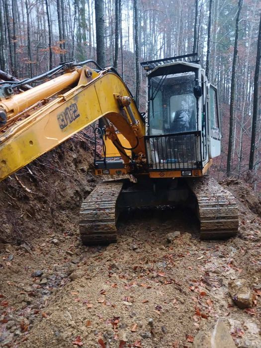 Продається гусеничний екскаватор LIEBHERR R 312