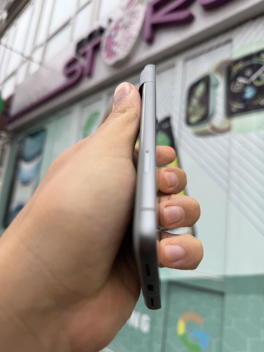 Google Pixel 8 128gb. Hazel. 4 місяці користування!