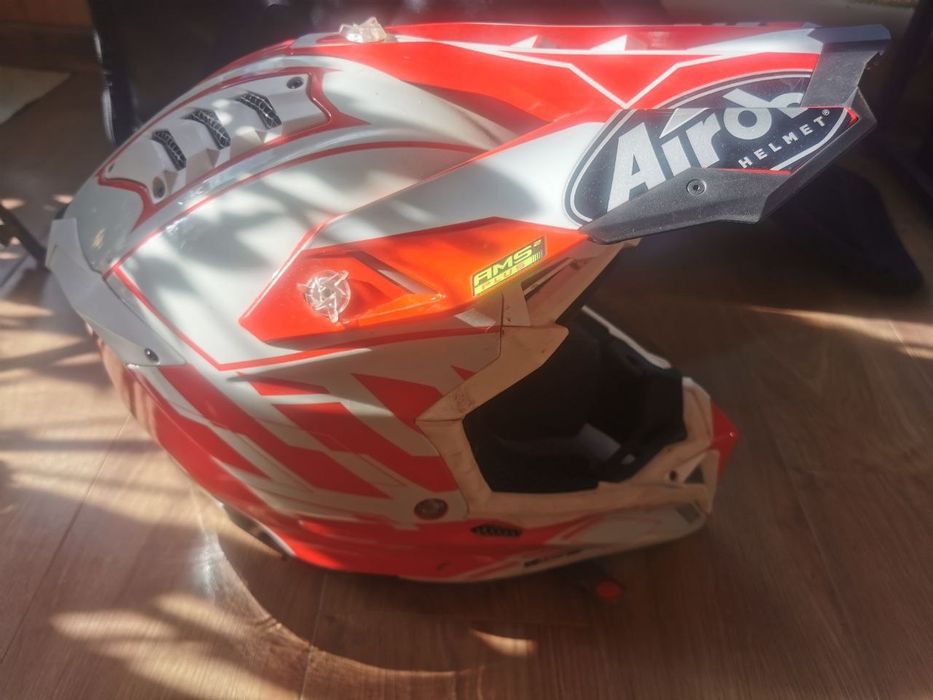 Продається шолом Airoh Aviator 3