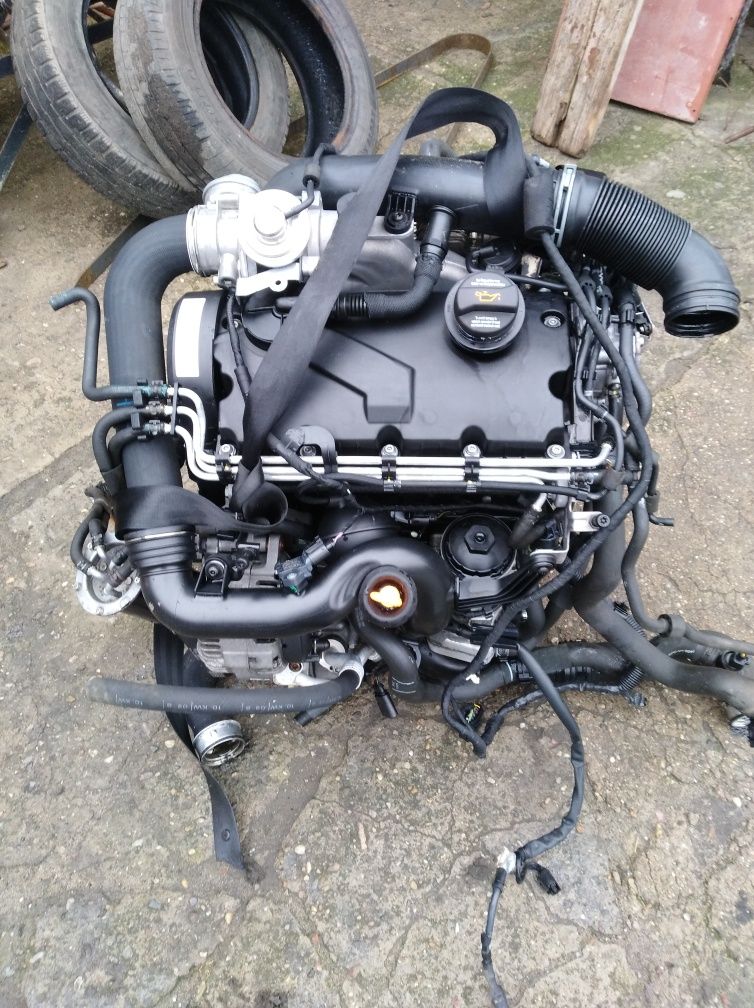 Silnik BKC BXE Touran Caddy Passat b6 golf V Jetta Octavii 1.9 tdi kpl