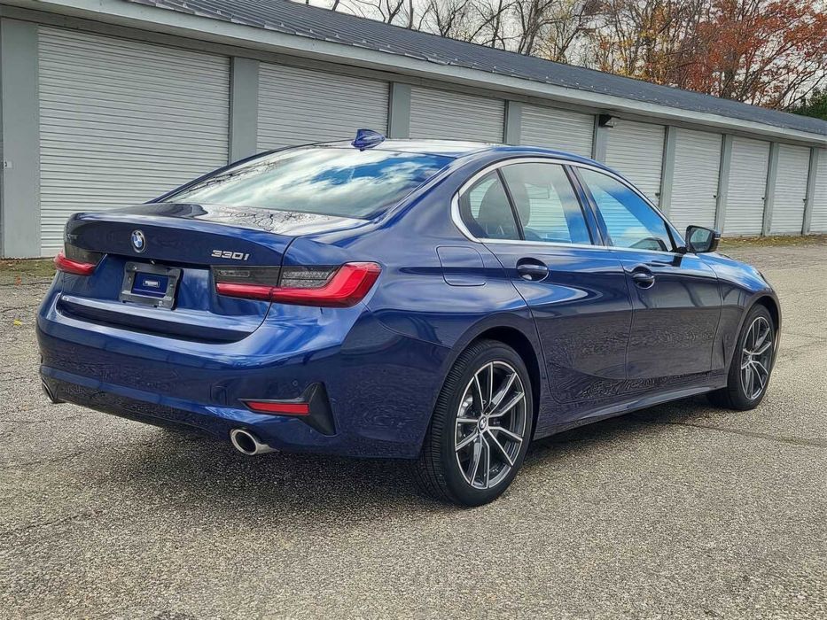 BMW 3 Series      2020