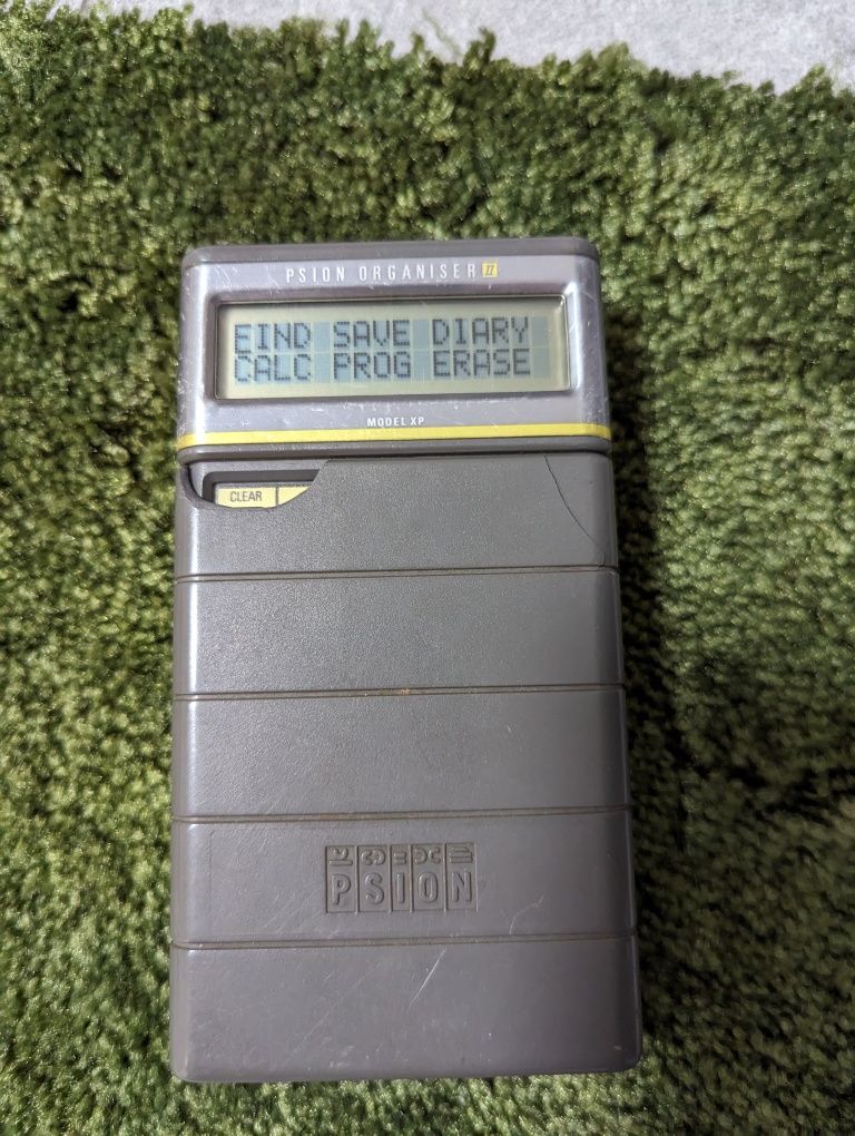 Psion Organiser II Год выпуска: 1986