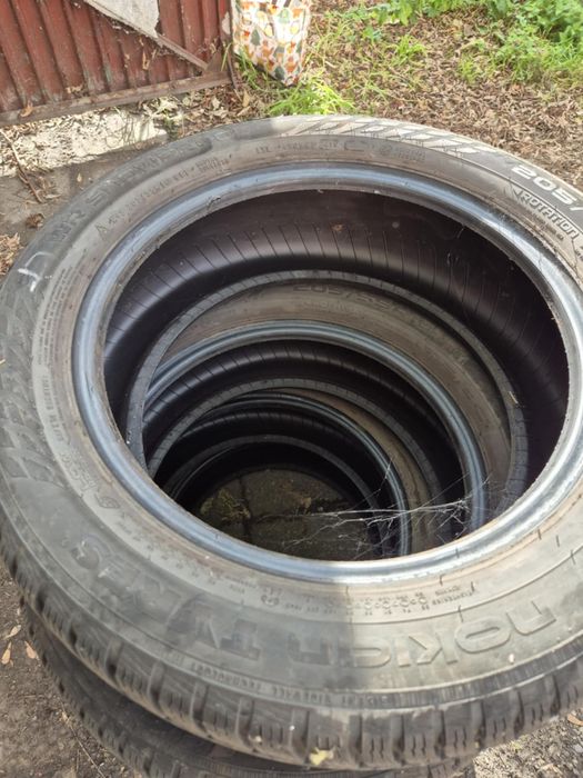 Opony zimowe Nokian 205/55 R16