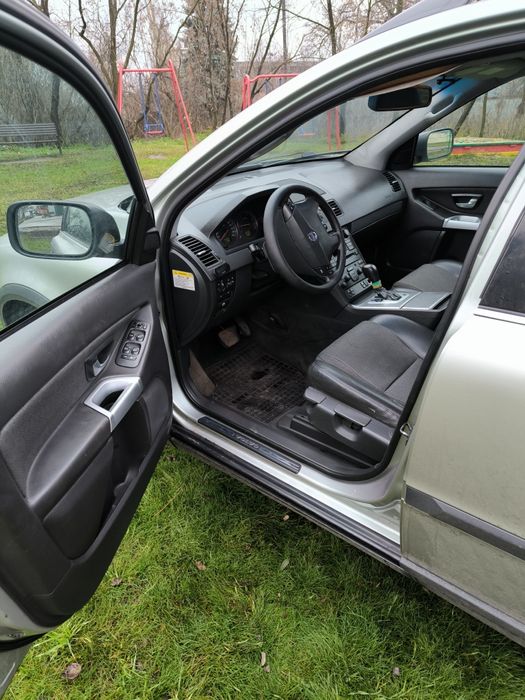 Продам Volvo  XC 90