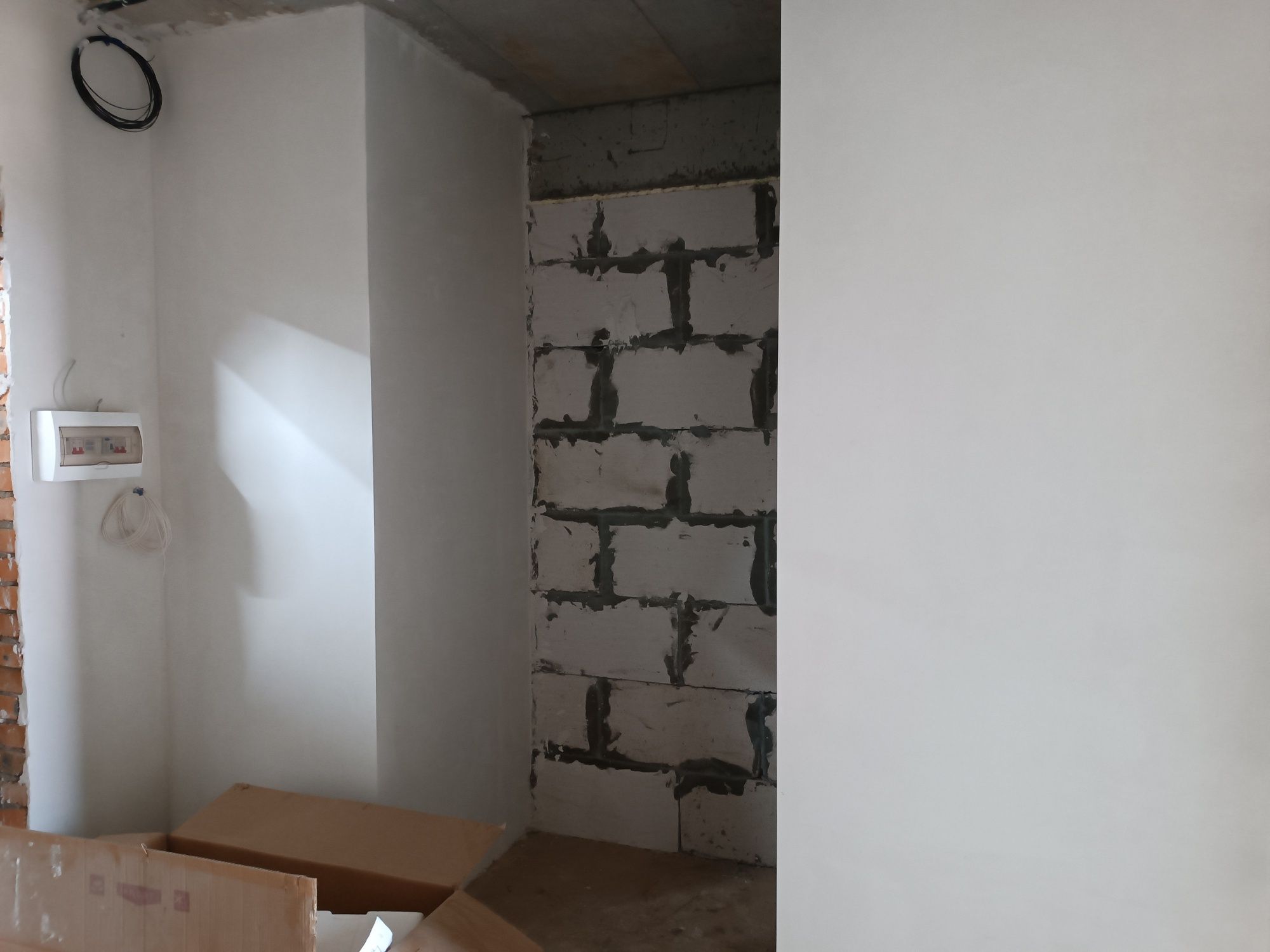 Продаж 1 кк 43 м2 вул. Келецька