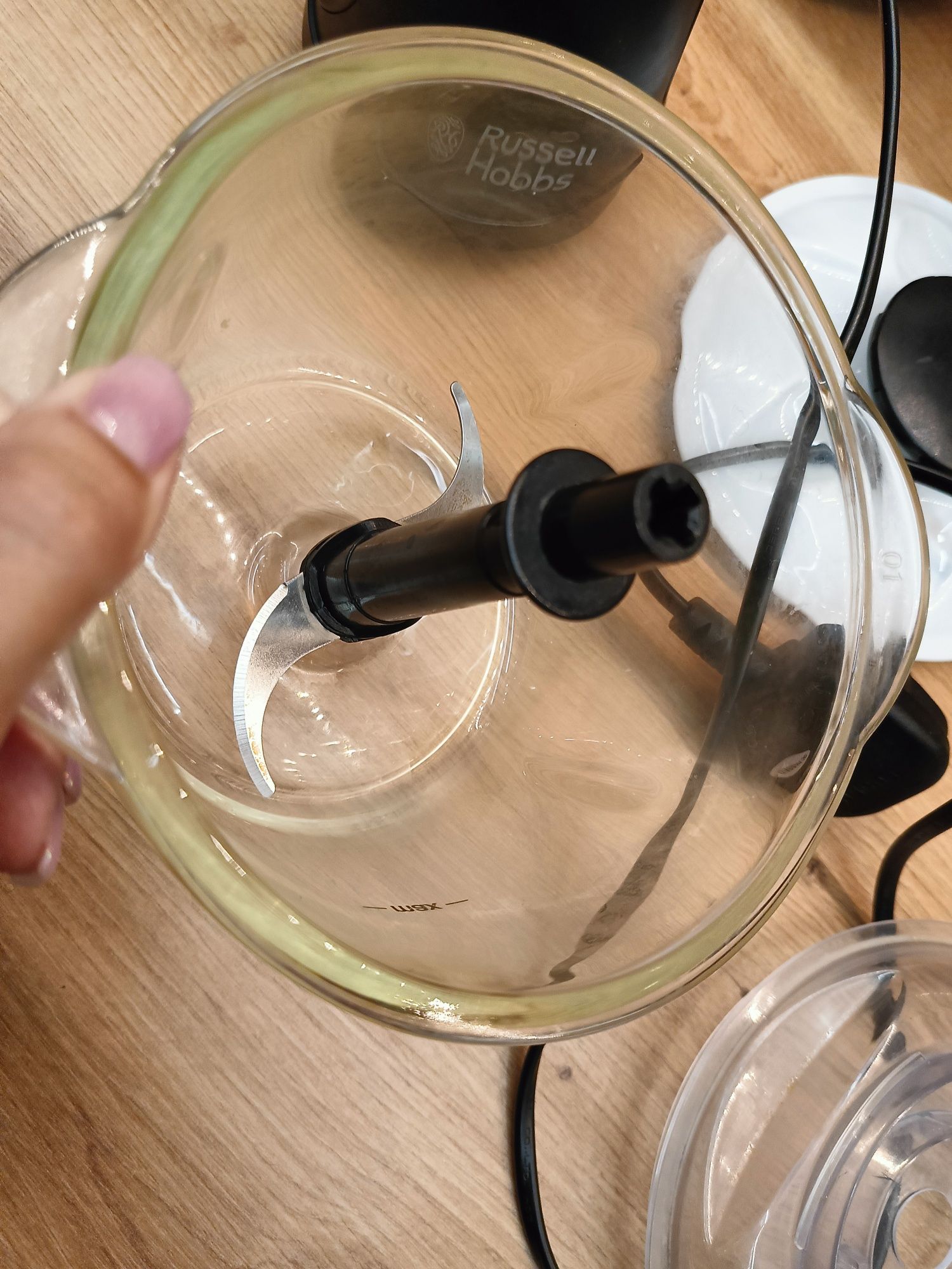 Mikser, robot, siekacz Russell Hobbs