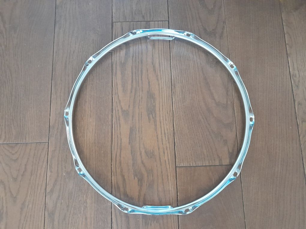 Продам вінтажний нижній обруч з Ludwig Supraphonic 15" 10 отворів