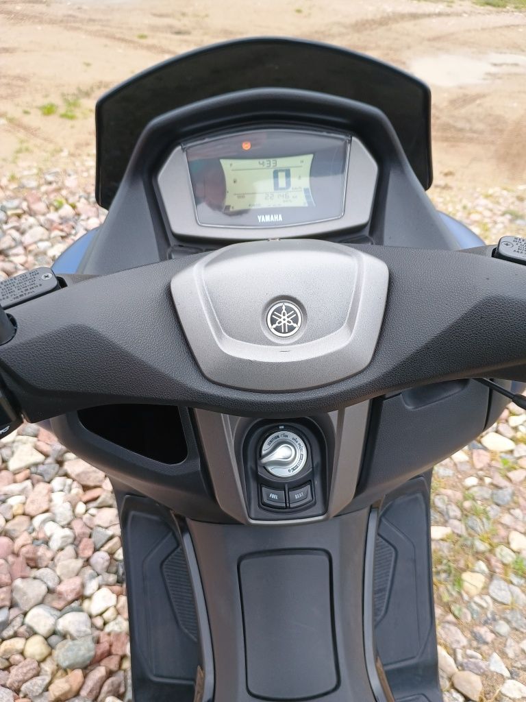 Yamaha N Max 125cc