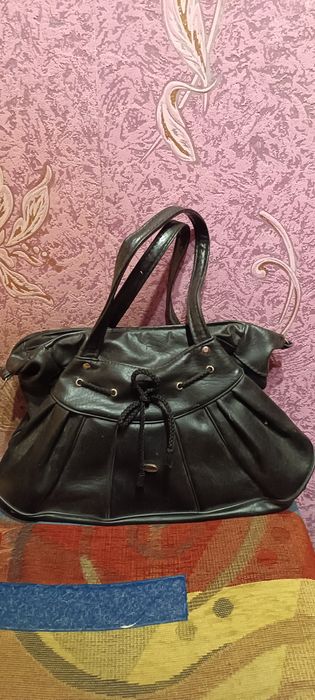 Продаются  сумки, б/у