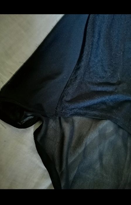 NEW YORKER bluzka. Z TYŁU WYCIĘCIE. I wstawka z innego materiału. S xs