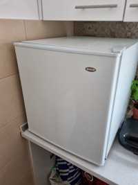 Mini frigorífico Becken