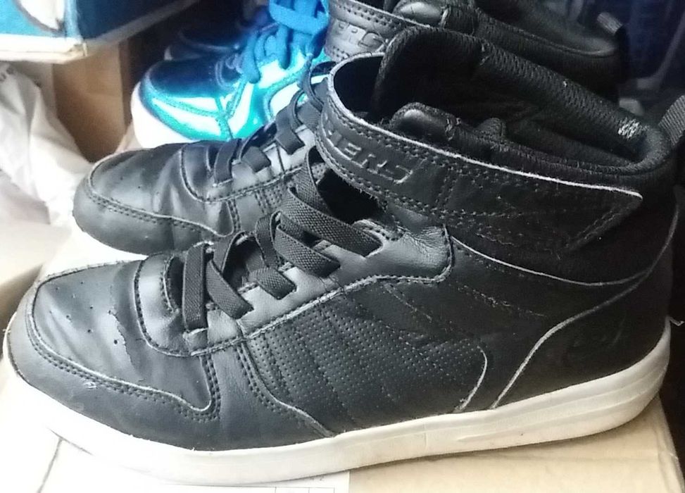 демисезон зима ботинки Skeсhers кроссовки лампочки горят в темноте