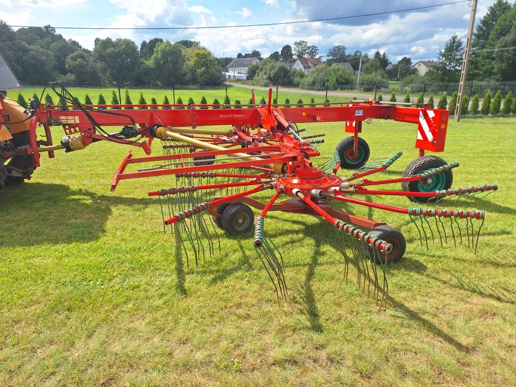 Zgrabiarka dwukaruzelowa Kverneland  9184 C vicon vario  krone claas