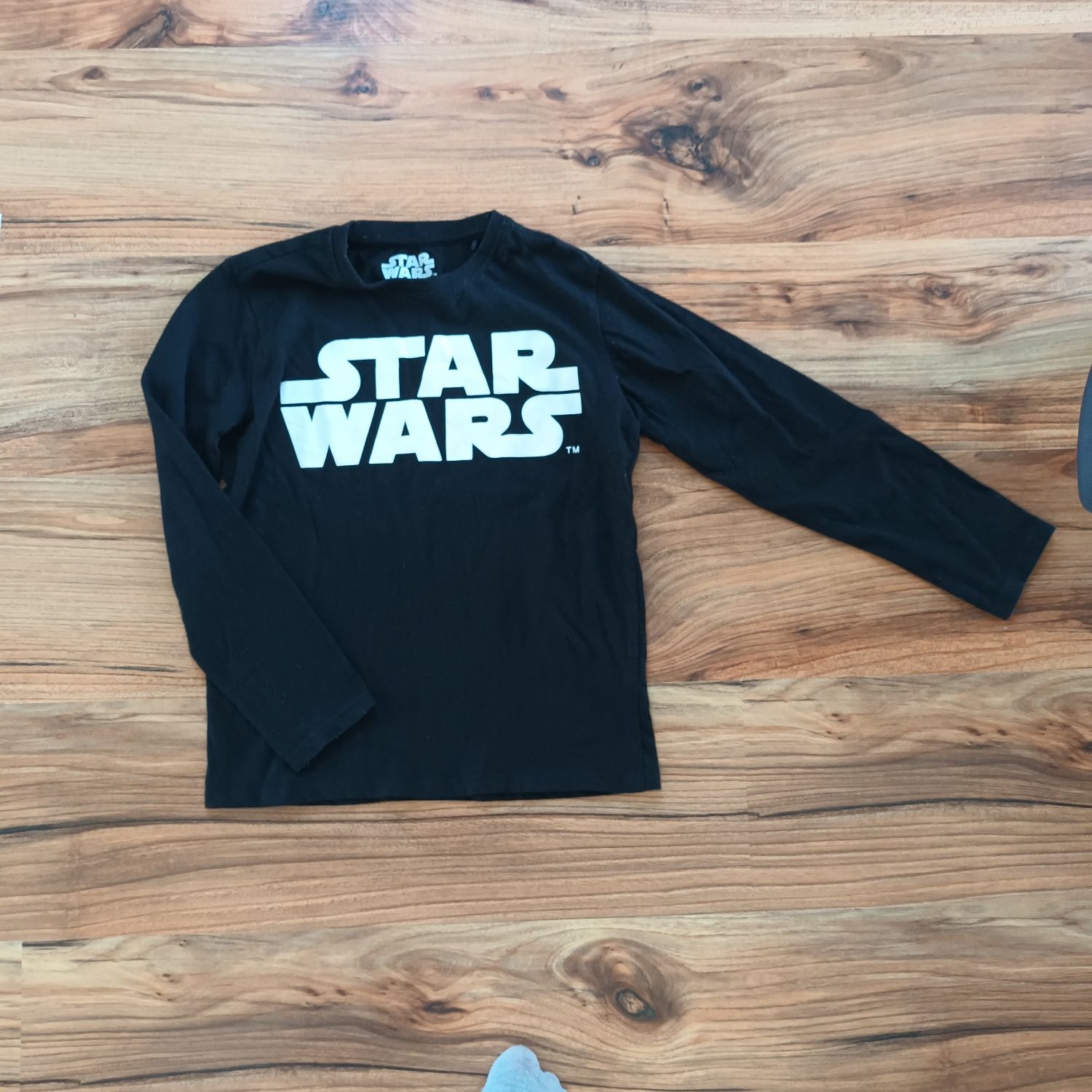 Koszulka 134 czarna z długi rękawem chłopięca Star Wars SINSAY bluzka