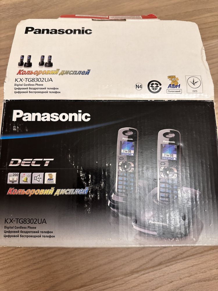 Стационарный телефон panasonic KX-TG 8302UA