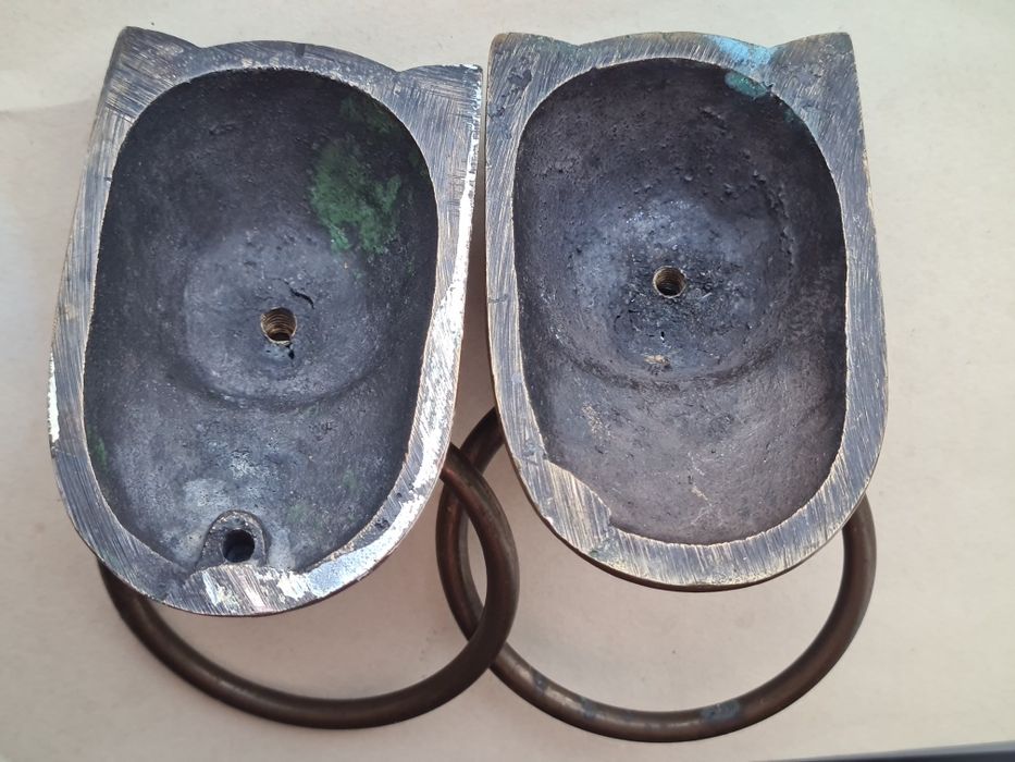 Бронзовые дверные ручки Львы.