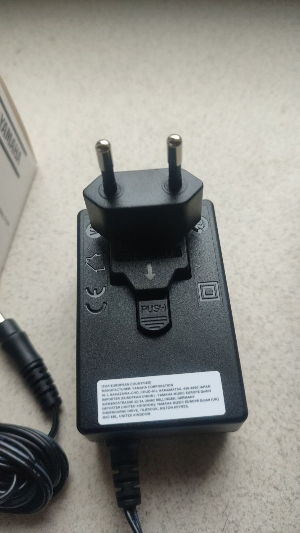 Блок живлення (адаптер питания) YAMAHA PA-150B