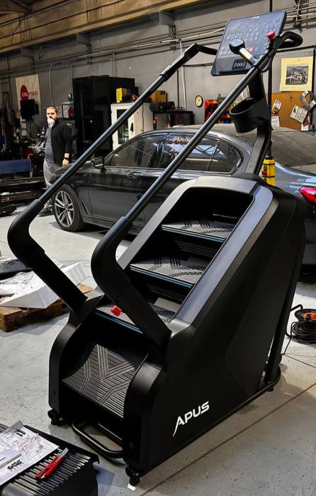 Професійні сходи степер Apus