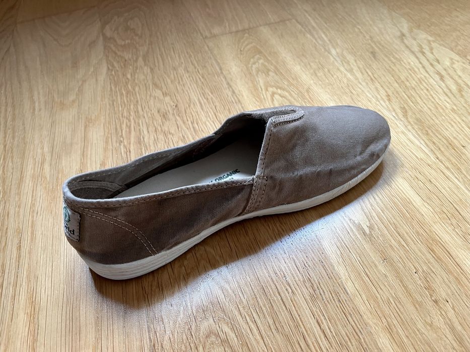 Alpercatas/ paez/ sandálias bege Natural World Eco vegan