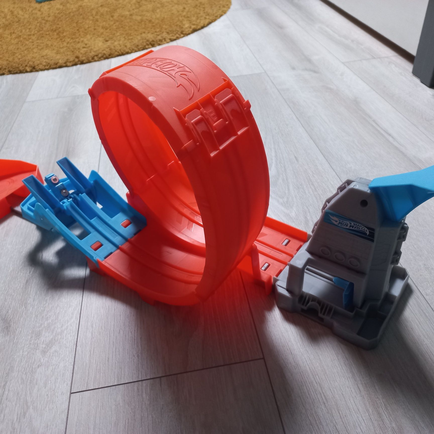 Hot Wheels Tor samochodowy Mistrz Pętli GTV13