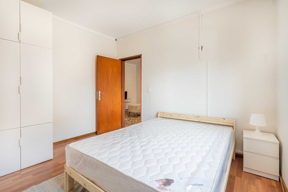4 quartos em Moradia T4, Guimarães-Fermentões