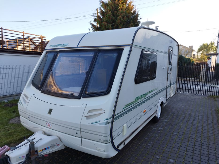 Zadbana,automatyczny mover,namiot