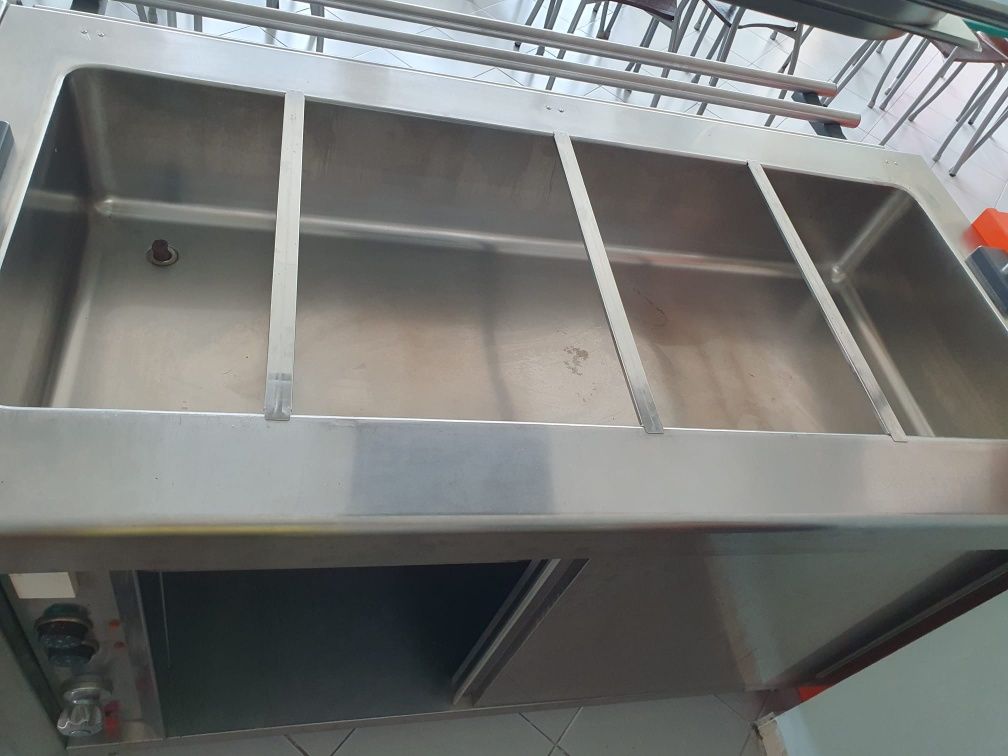 Vendo vitrine de buffet aquecida em inox como nova