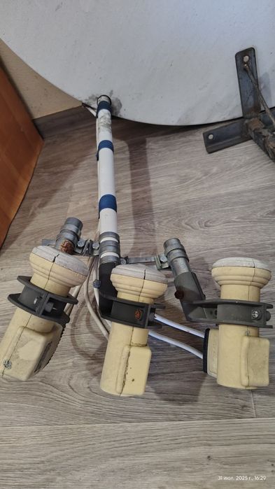 Комплект супутникового обладнання