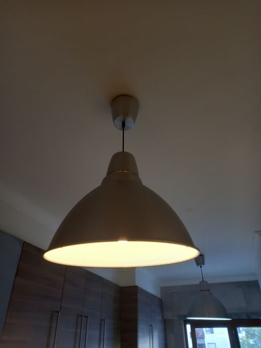 2 Candeeiros de alumínio