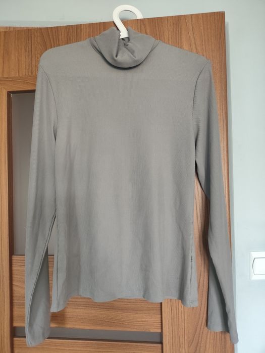 Szary golf poliester