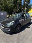 Renault Clio 2007 com teto panorâmico