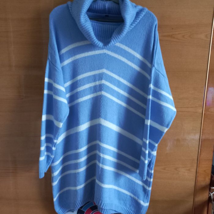 Жіноче плаття вязане